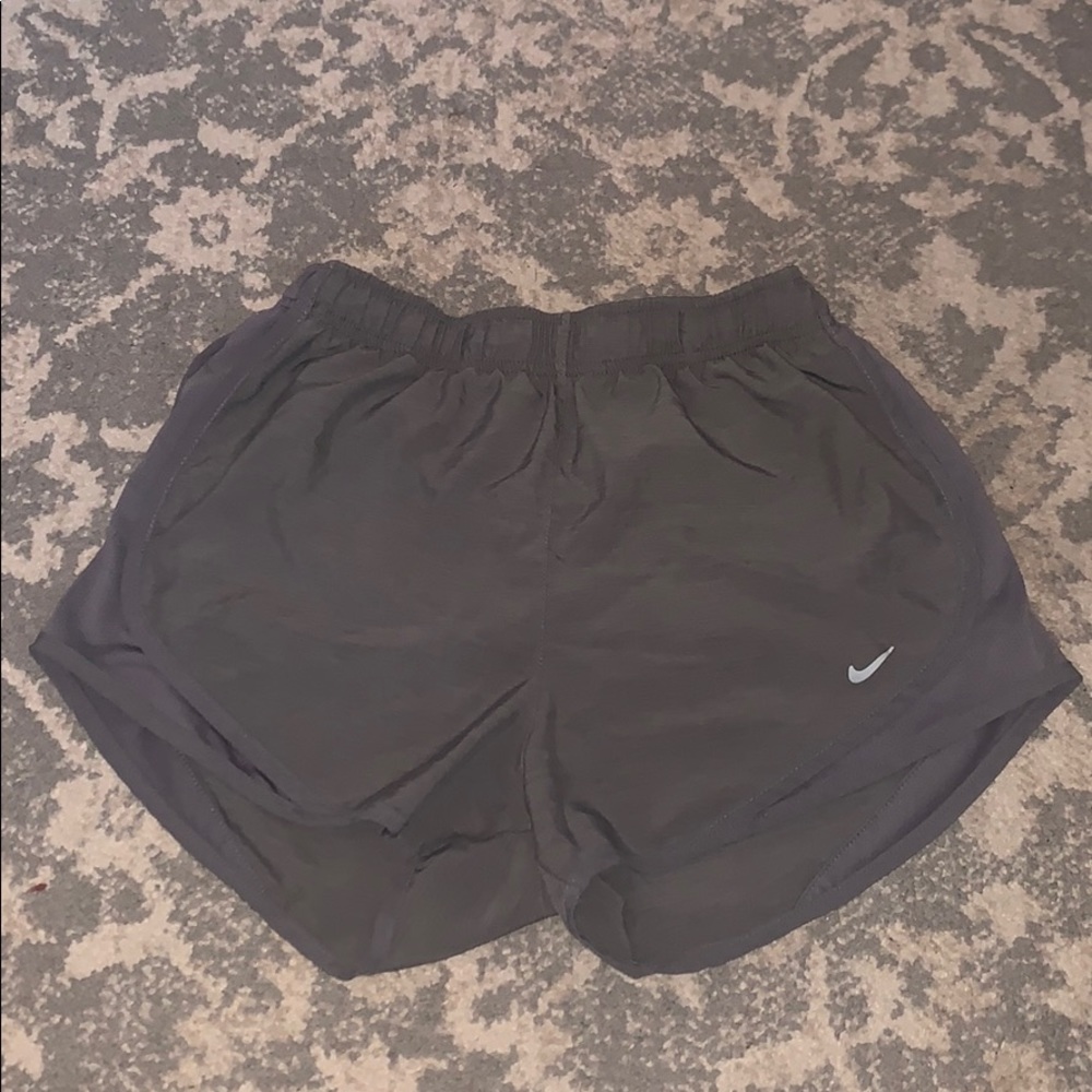 Grey Nike Dri-Fit Running Shorts!🖤🏃🏽‍♀️